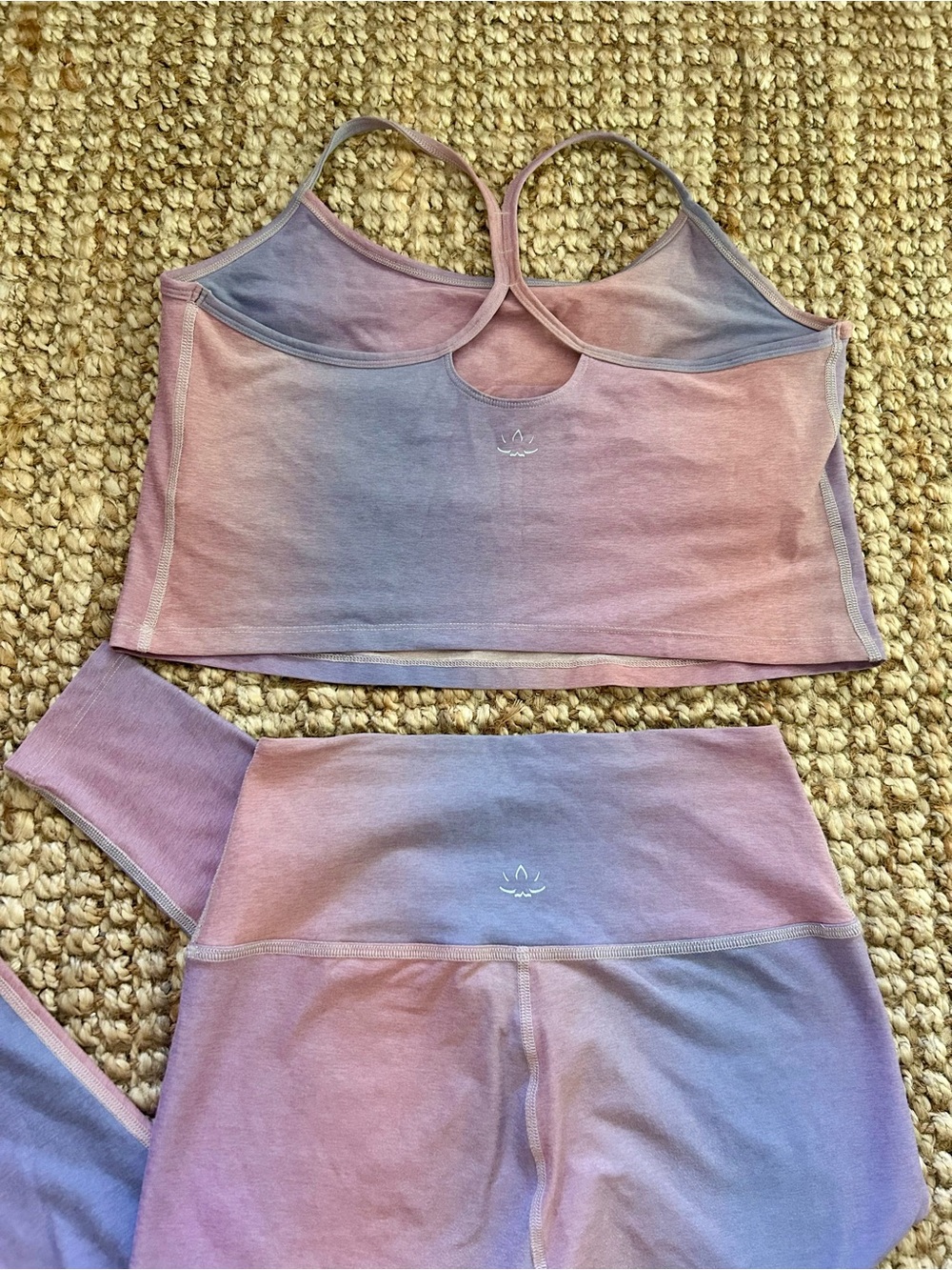 Beyond Yoga Set - Picture 7 of 7